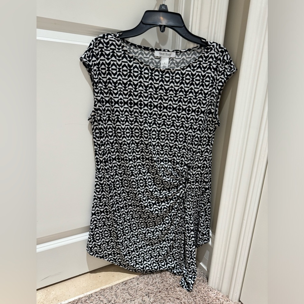 Black and white blouse